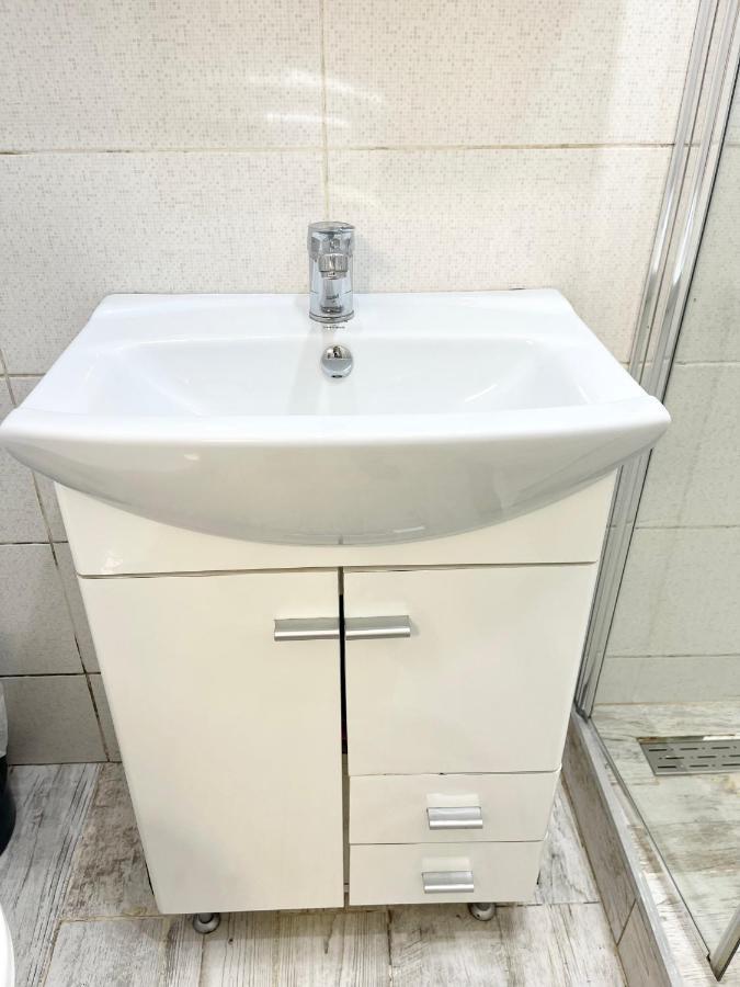 布加勒斯特Metropolitan Retreat公寓 外观 照片